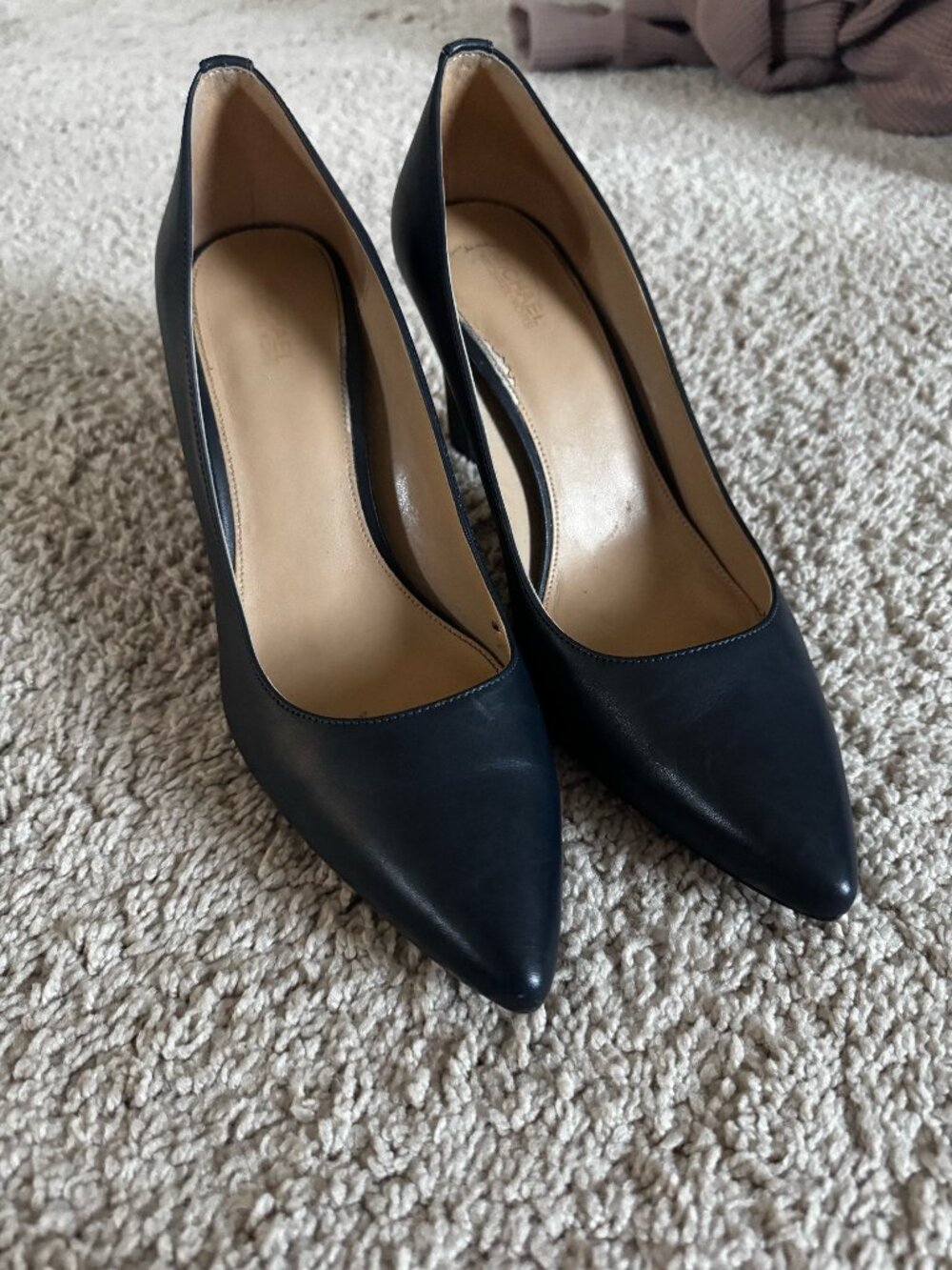 Michael Kors Navy Leather Pointed Toe Pumps Size 8.5